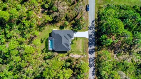 A home in PORT CHARLOTTE