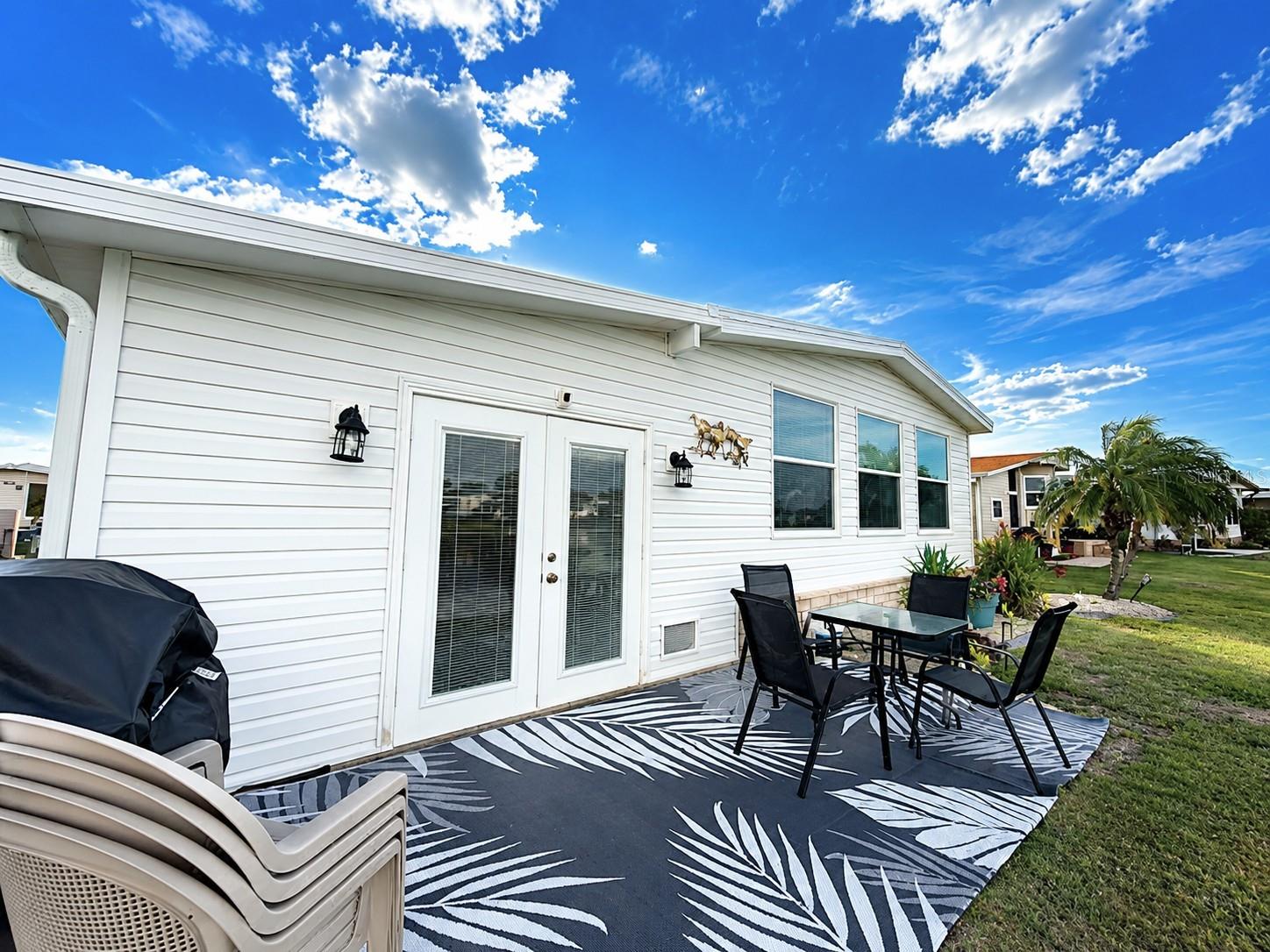 LAZY RIVER MHP - Residential