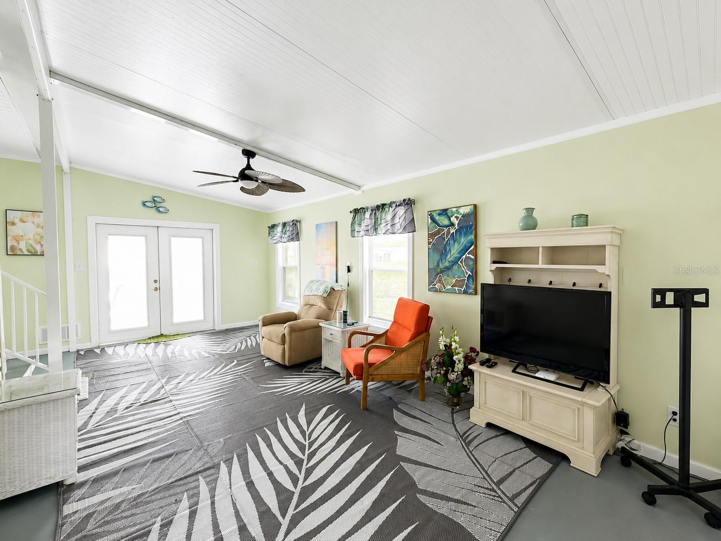 LAZY RIVER MHP - Residential