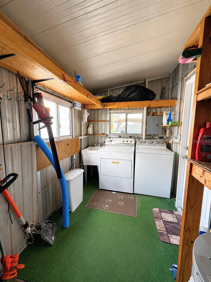 LAZY RIVER MHP - Residential