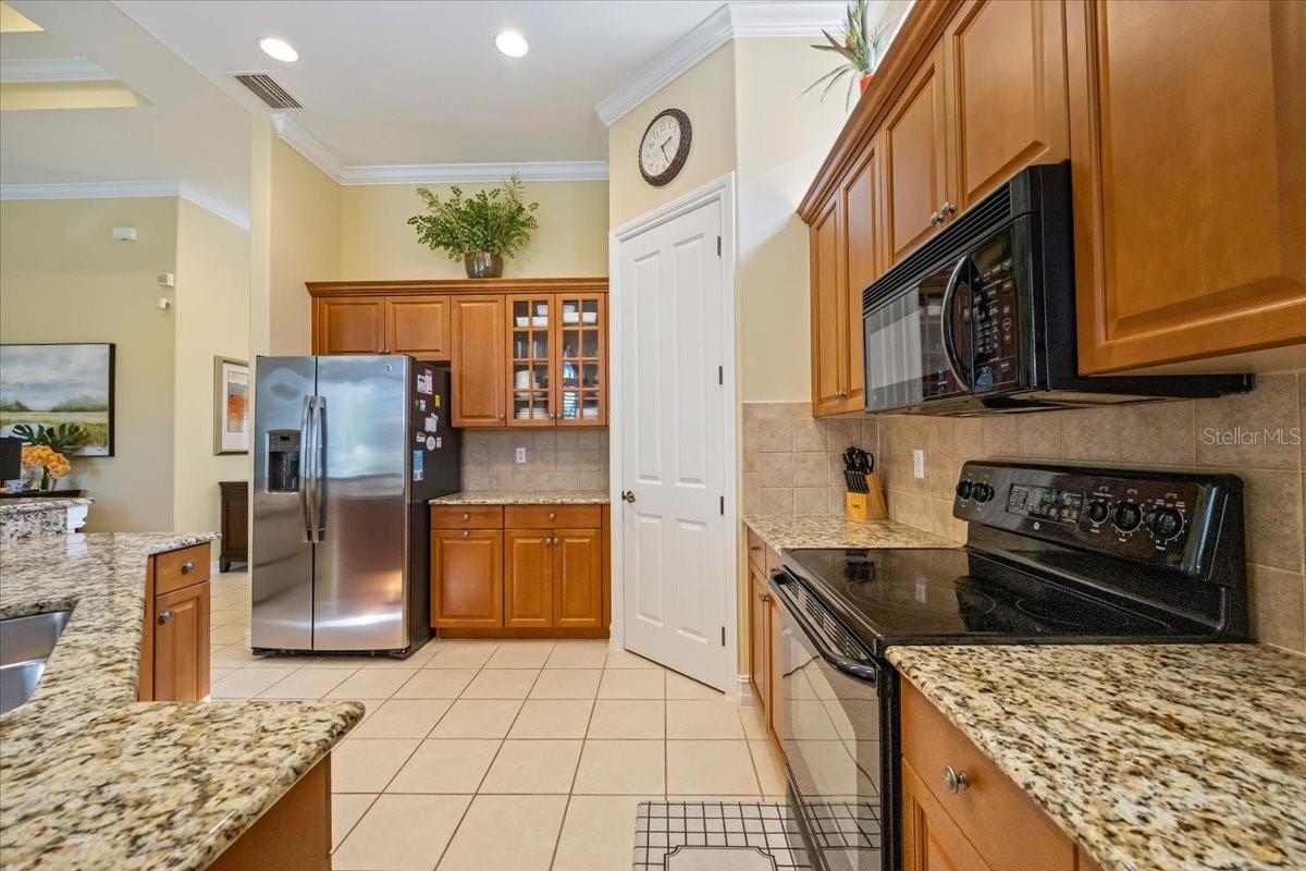12584 GRANDEZZA CIRCLE