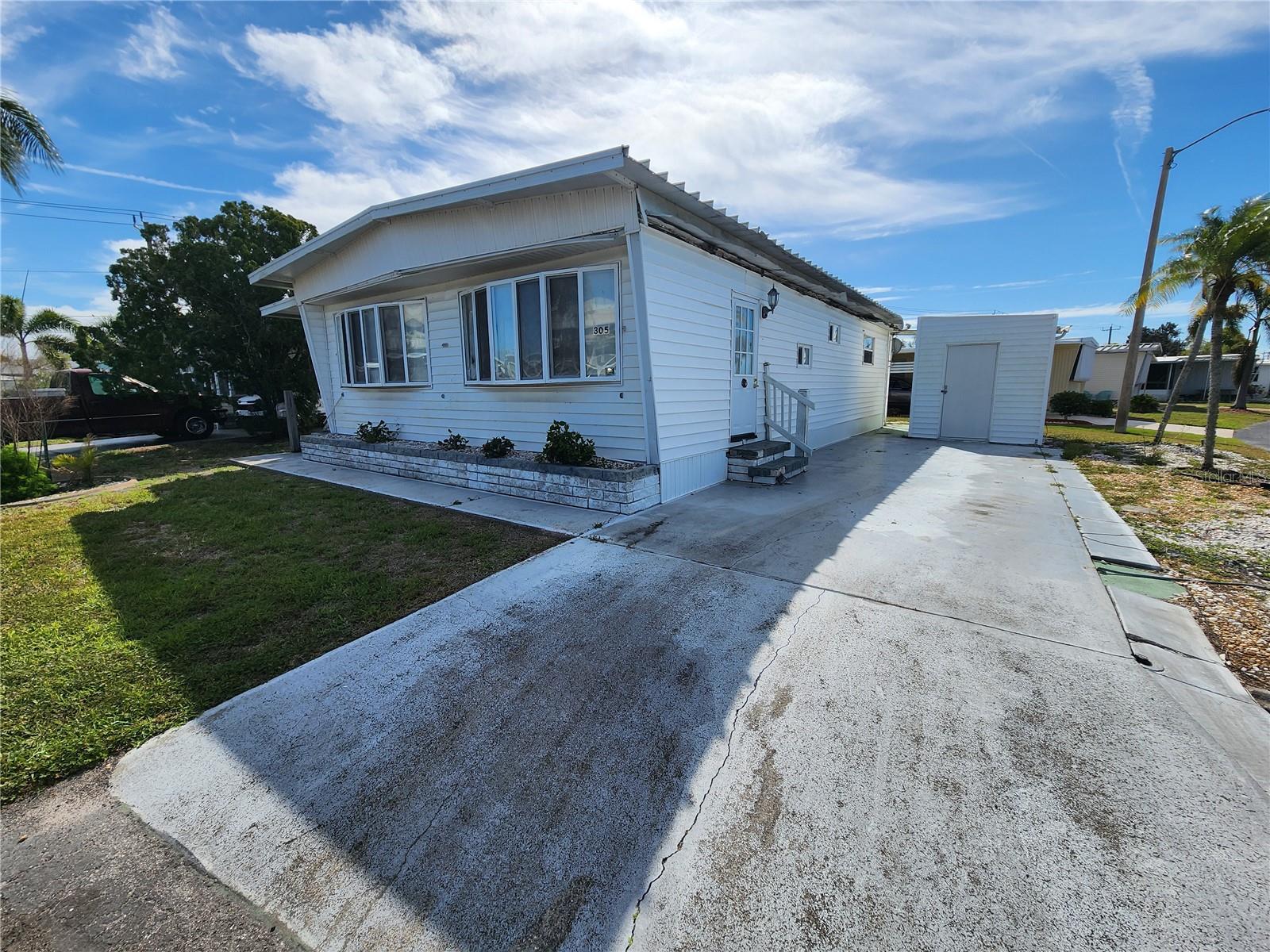 CHATEAU VILLAGE CO-OP - Residential