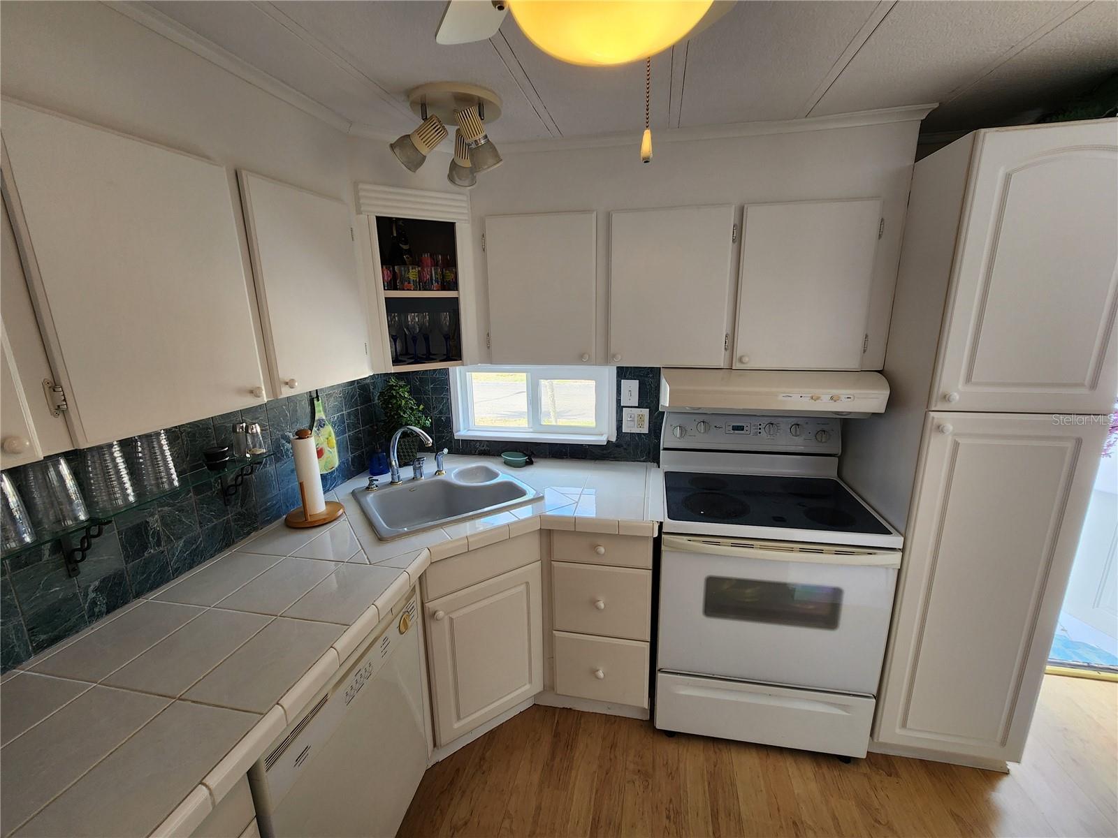 CHATEAU VILLAGE CO-OP - Residential