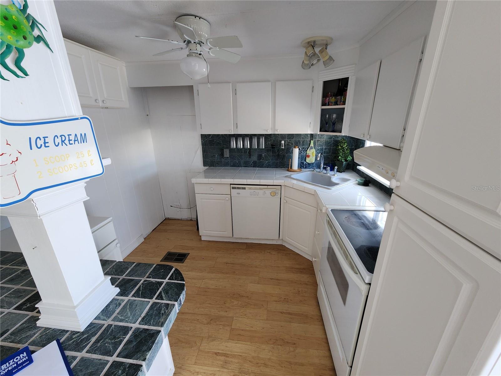 CHATEAU VILLAGE CO-OP - Residential