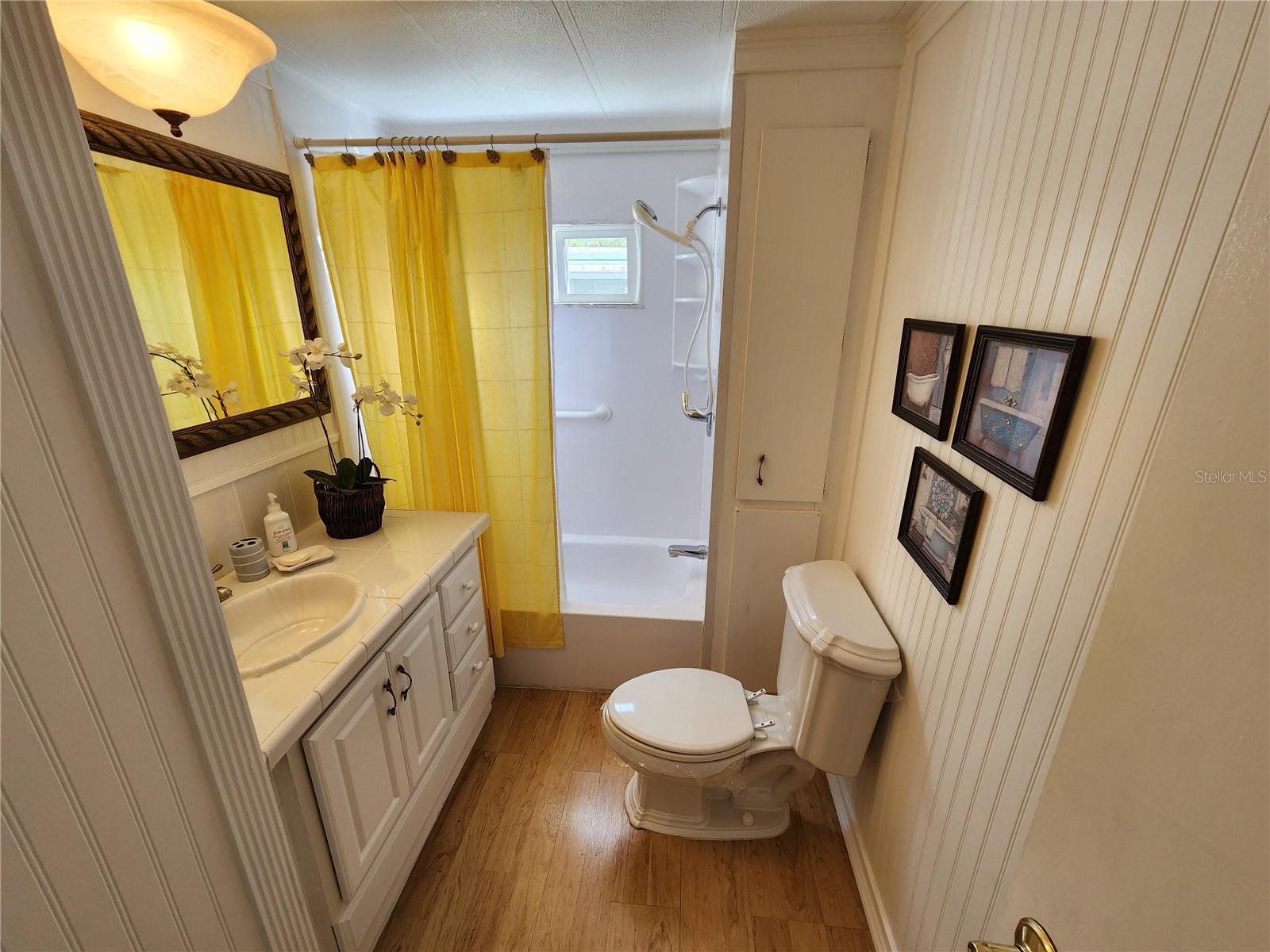 CHATEAU VILLAGE CO-OP - Residential