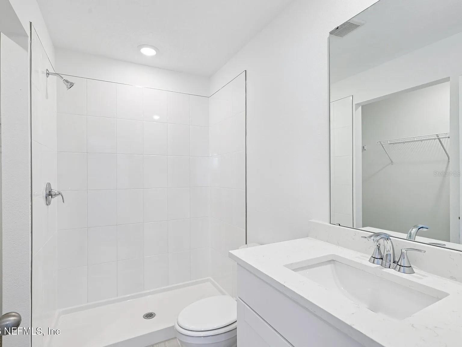 COLBERT LANDINGS PHASE 1 MB 42 PG 1 LOT 177 - Residential