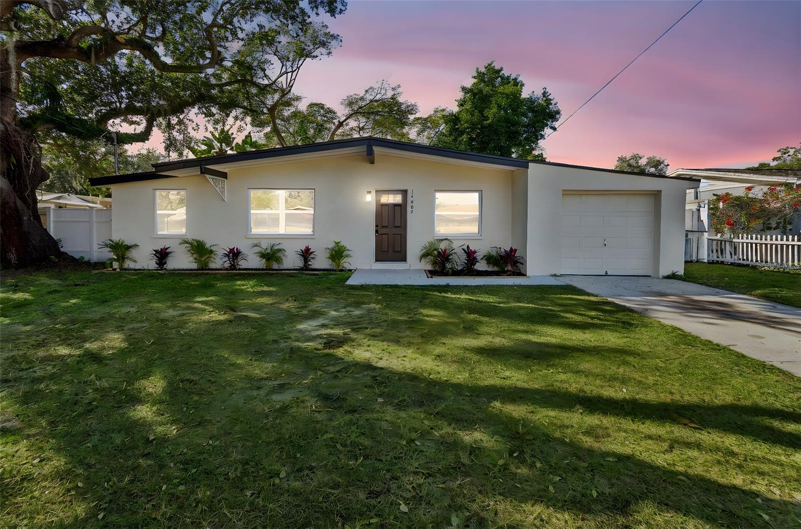 LAKE MORLEY TERRACE ESTATES UN 1 - Residential