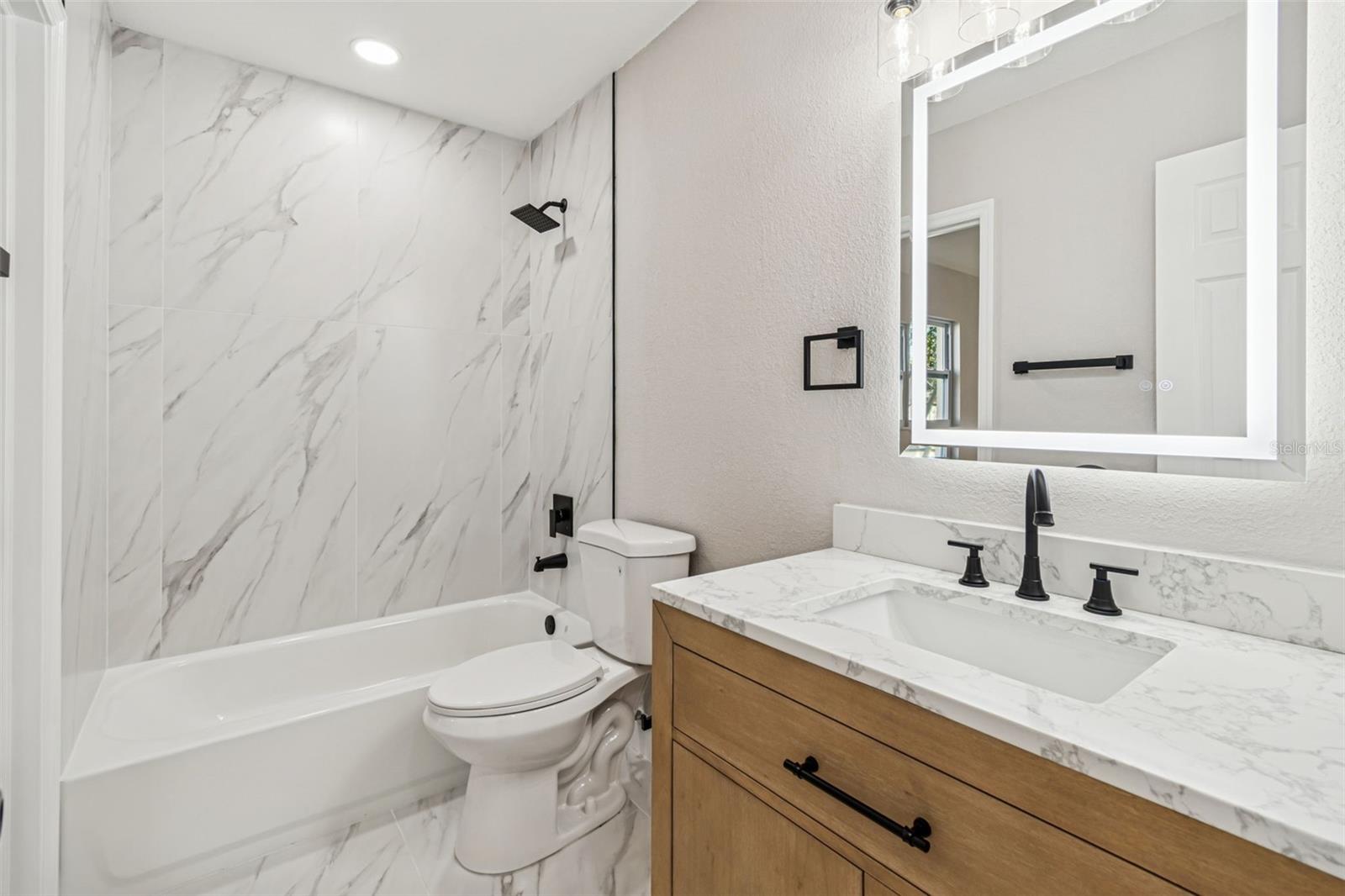 LAKE MORLEY TERRACE ESTATES UN 1 - Residential