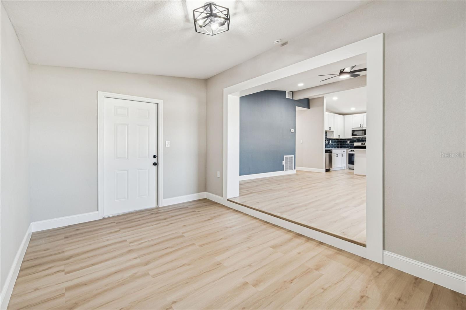 LAKE MORLEY TERRACE ESTATES UN 1 - Residential