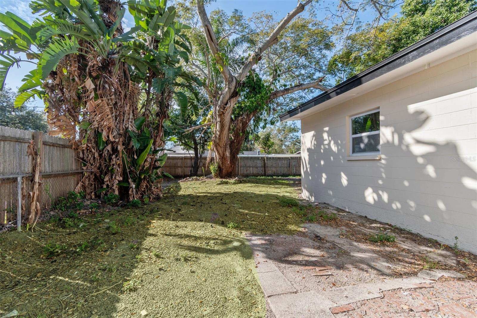 LAKE MORLEY TERRACE ESTATES UN 1 - Residential