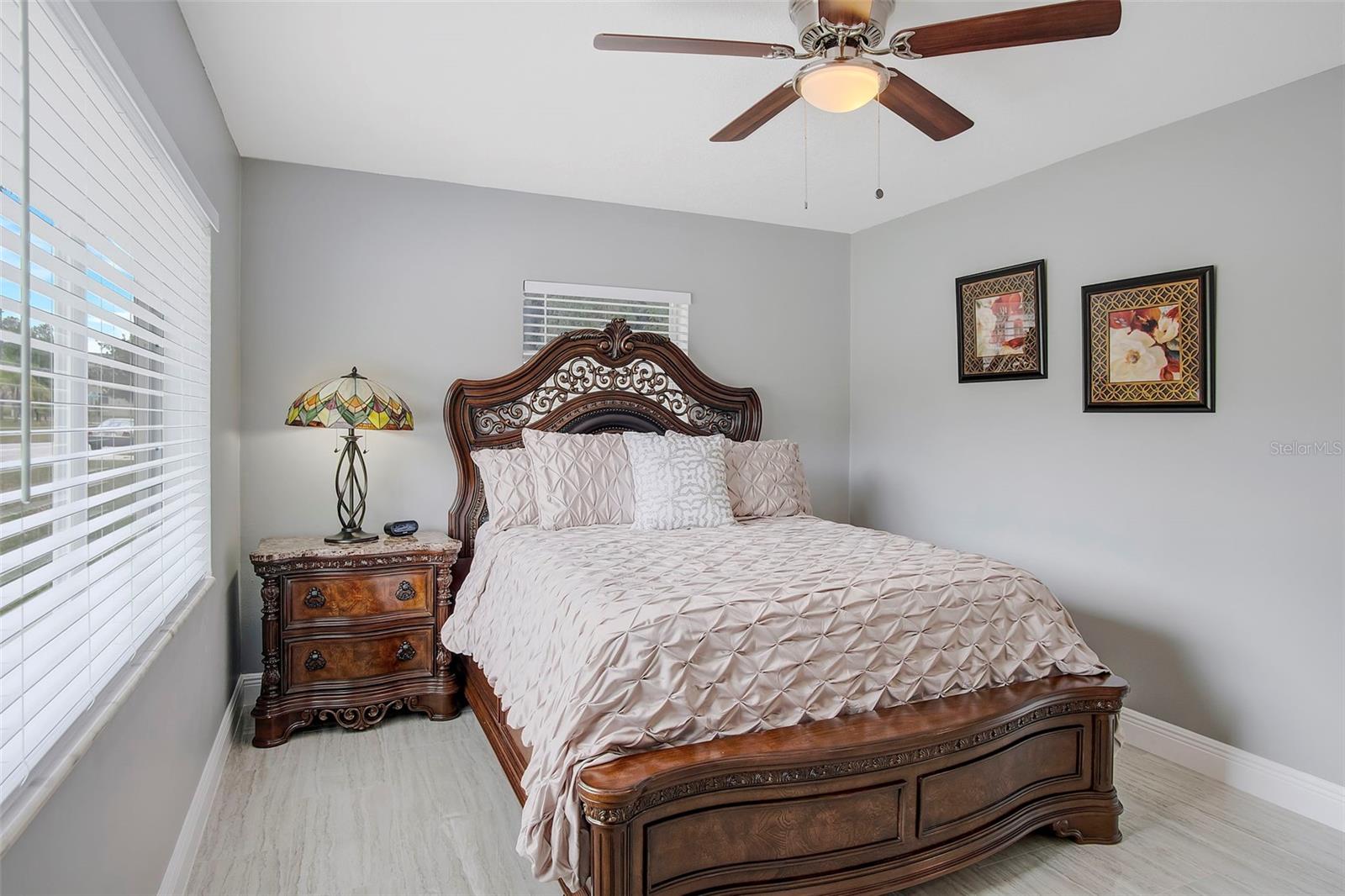 CLERMONT SUNNYSIDE UNIT - Residential Income