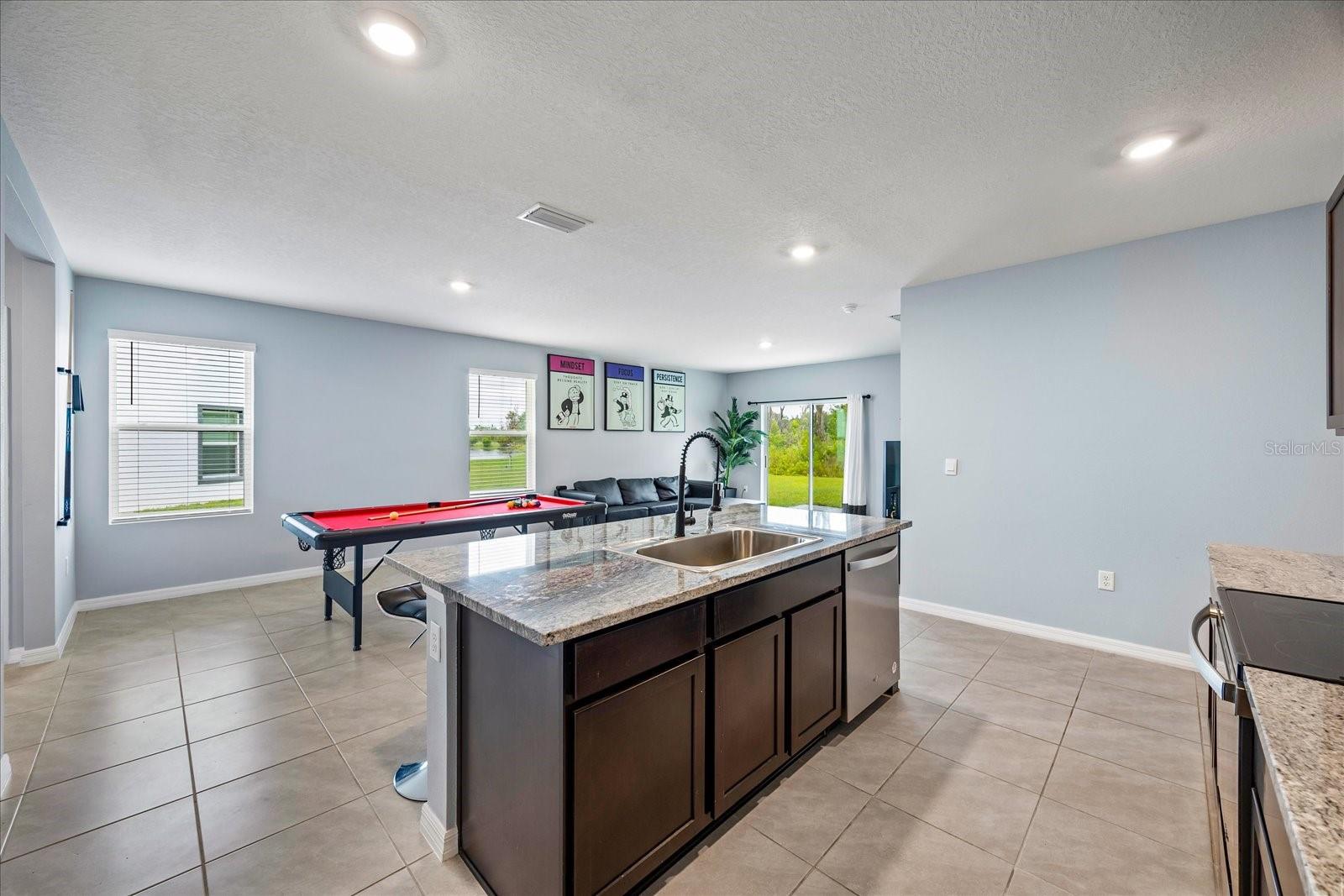 NORTH PARK ISLE PH 2A - Residential Lease