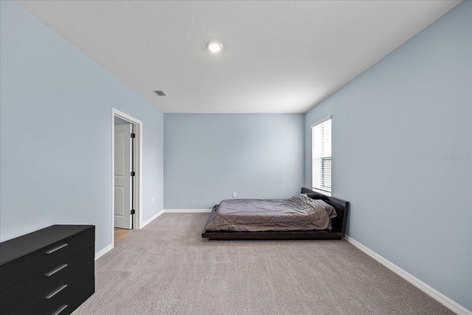 NORTH PARK ISLE PH 2A - Residential Lease