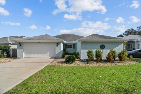 A home in APOPKA