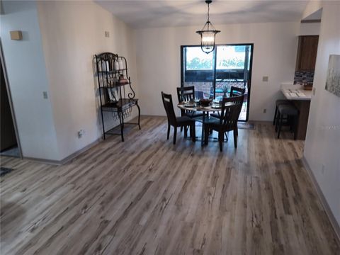 Tiny photo for 4008 SE 61 Place, Ocala, FL 34480 (MLS # OM724421)