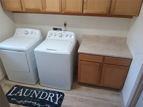 Tiny photo for 4008 SE 61 Place, Ocala, FL 34480 (MLS # OM724421)