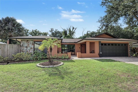 Photo of 112 Peacock Circle, Safety Harbor, FL 34695 (MLS # TB8560004)