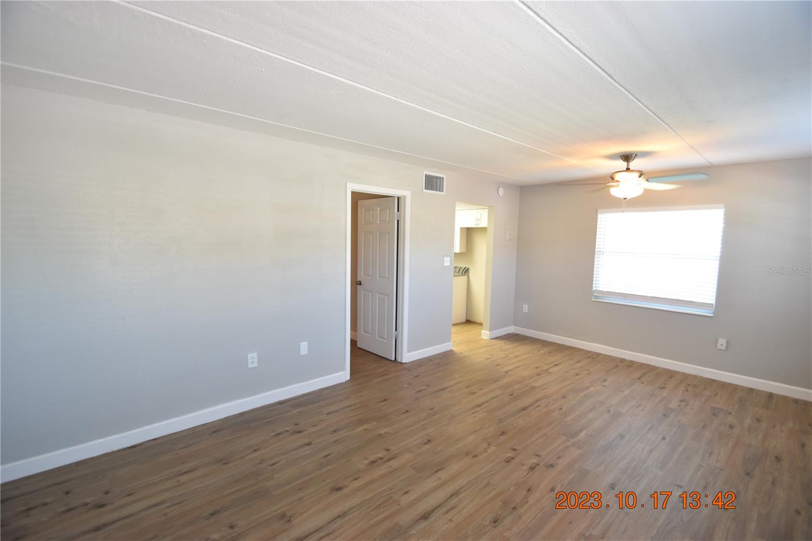 DAVIS ISLANDS PB10 PG52 TO 57 - Residential Lease