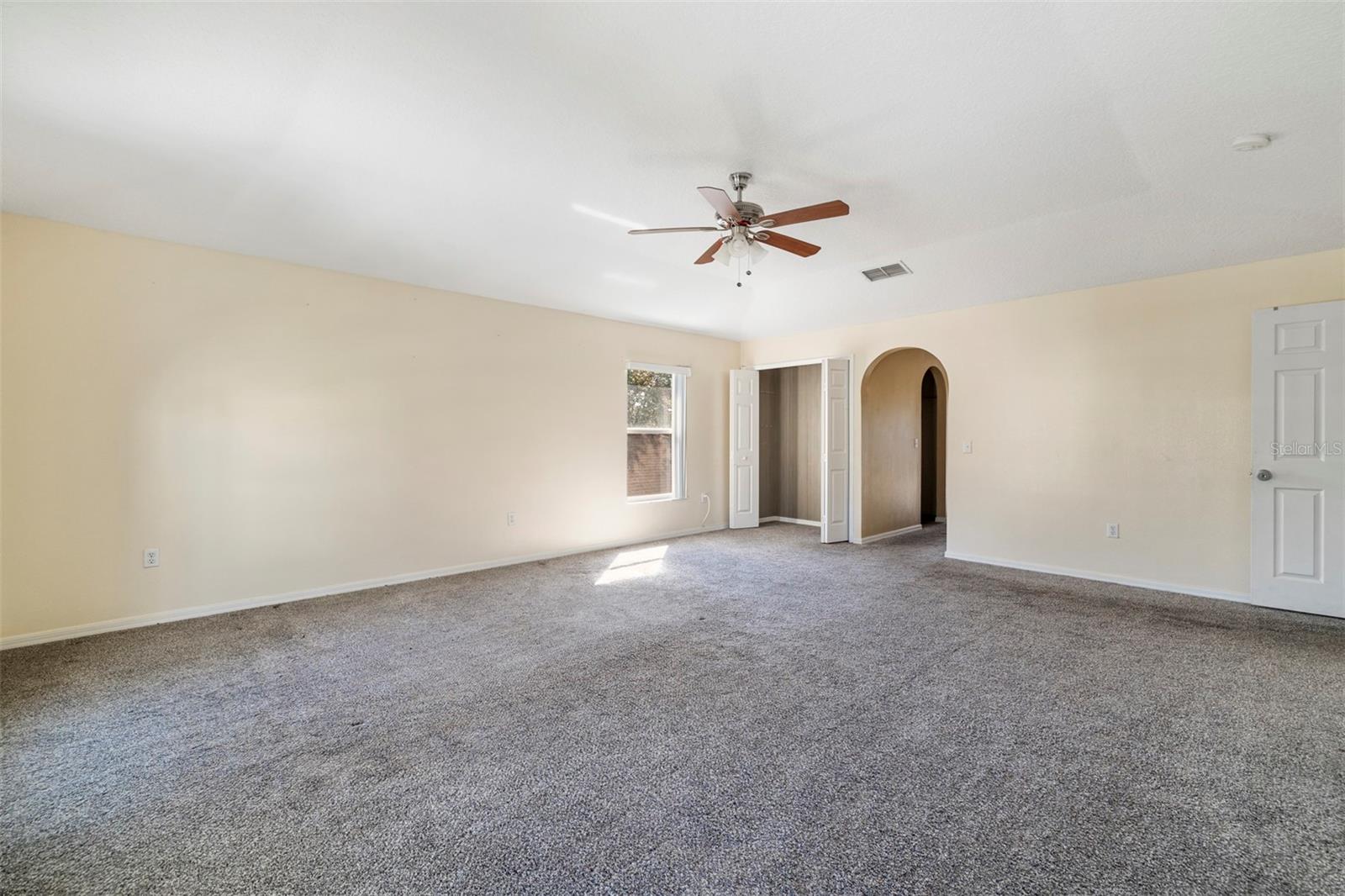 POITRAS ESTATES - Residential Lease