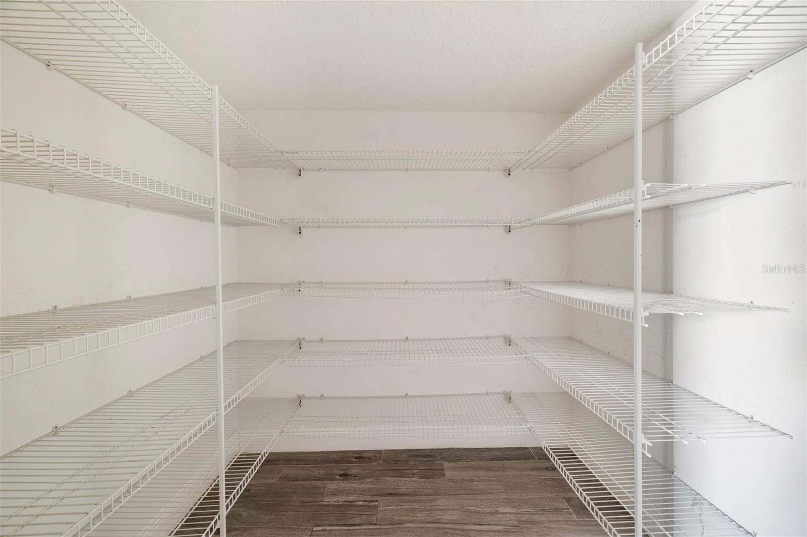 POITRAS ESTATES - Residential Lease