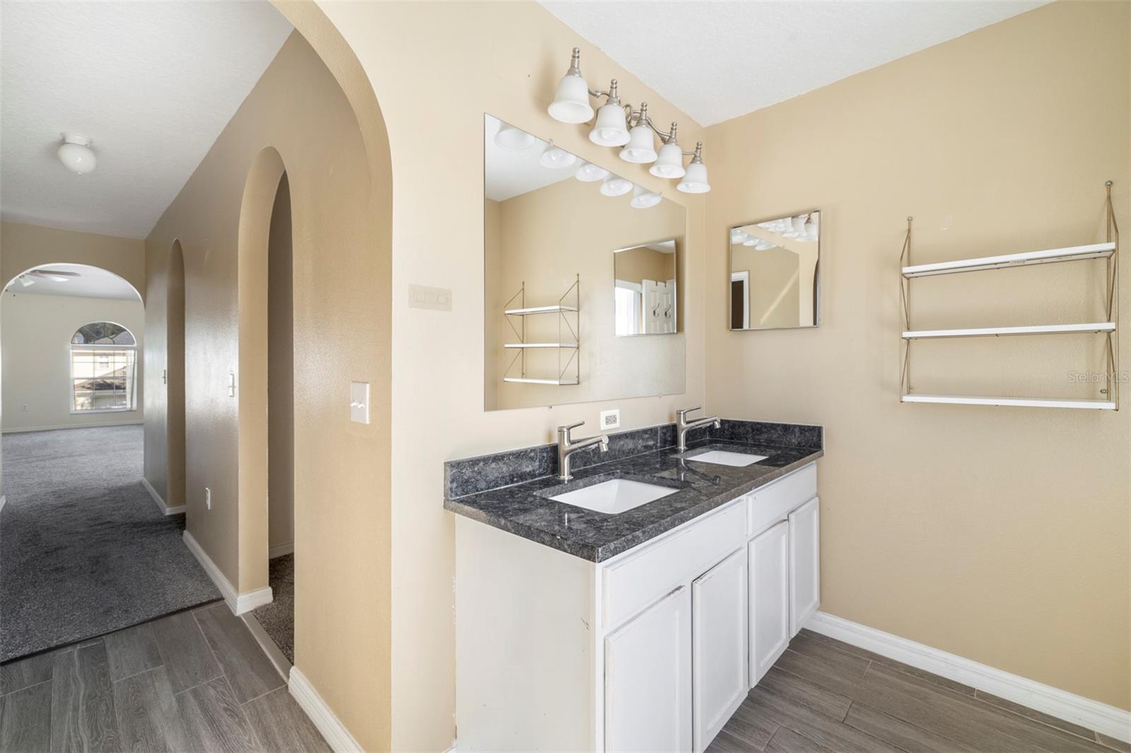 POITRAS ESTATES - Residential Lease