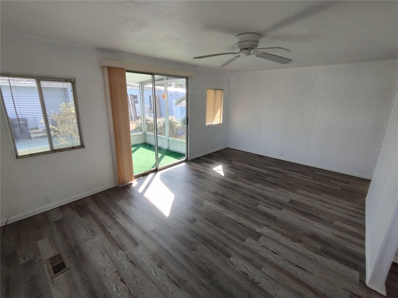 COLONIAL MANOR MOBILE HOME PARK - Residential