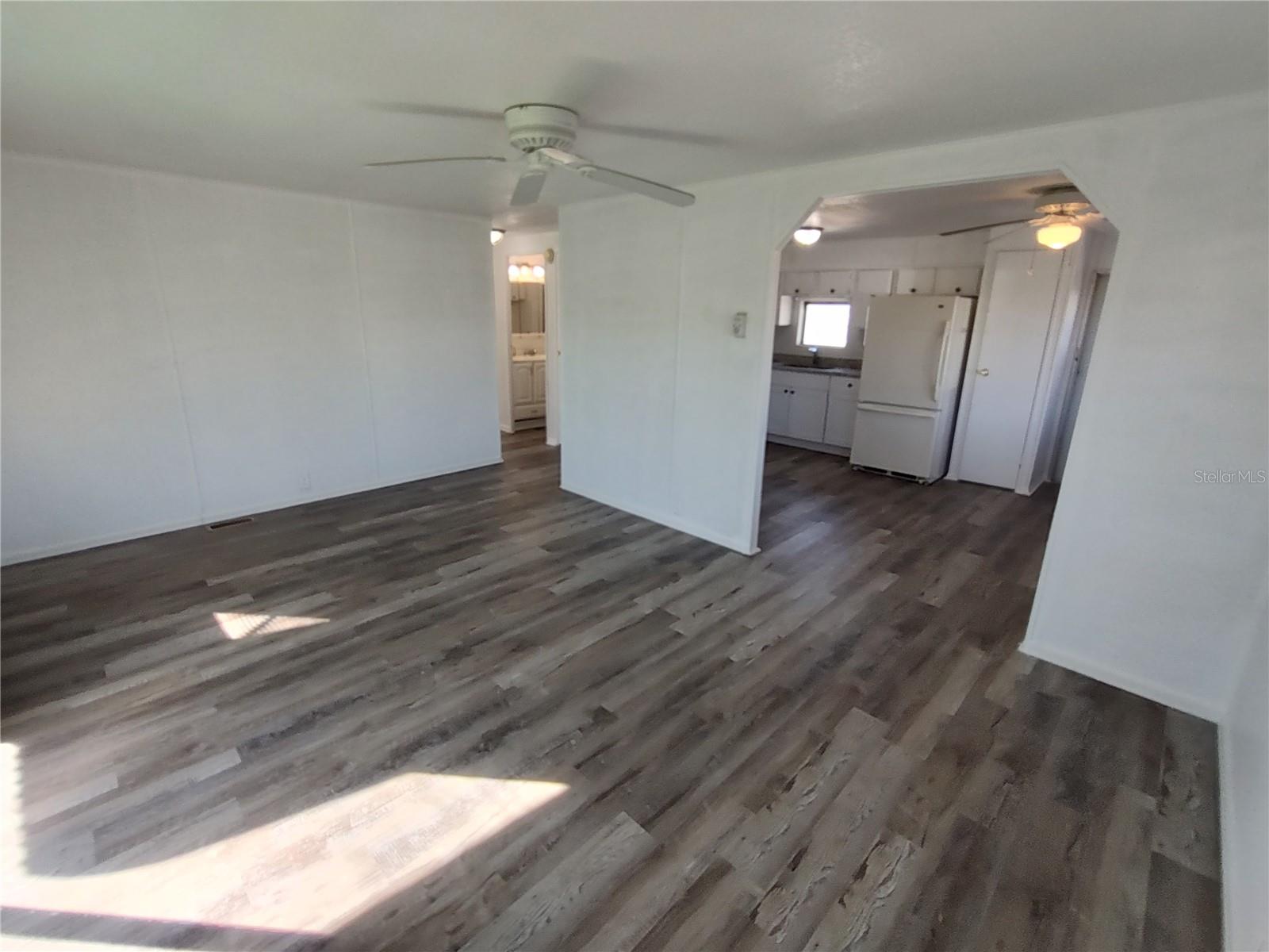 COLONIAL MANOR MOBILE HOME PARK - Residential