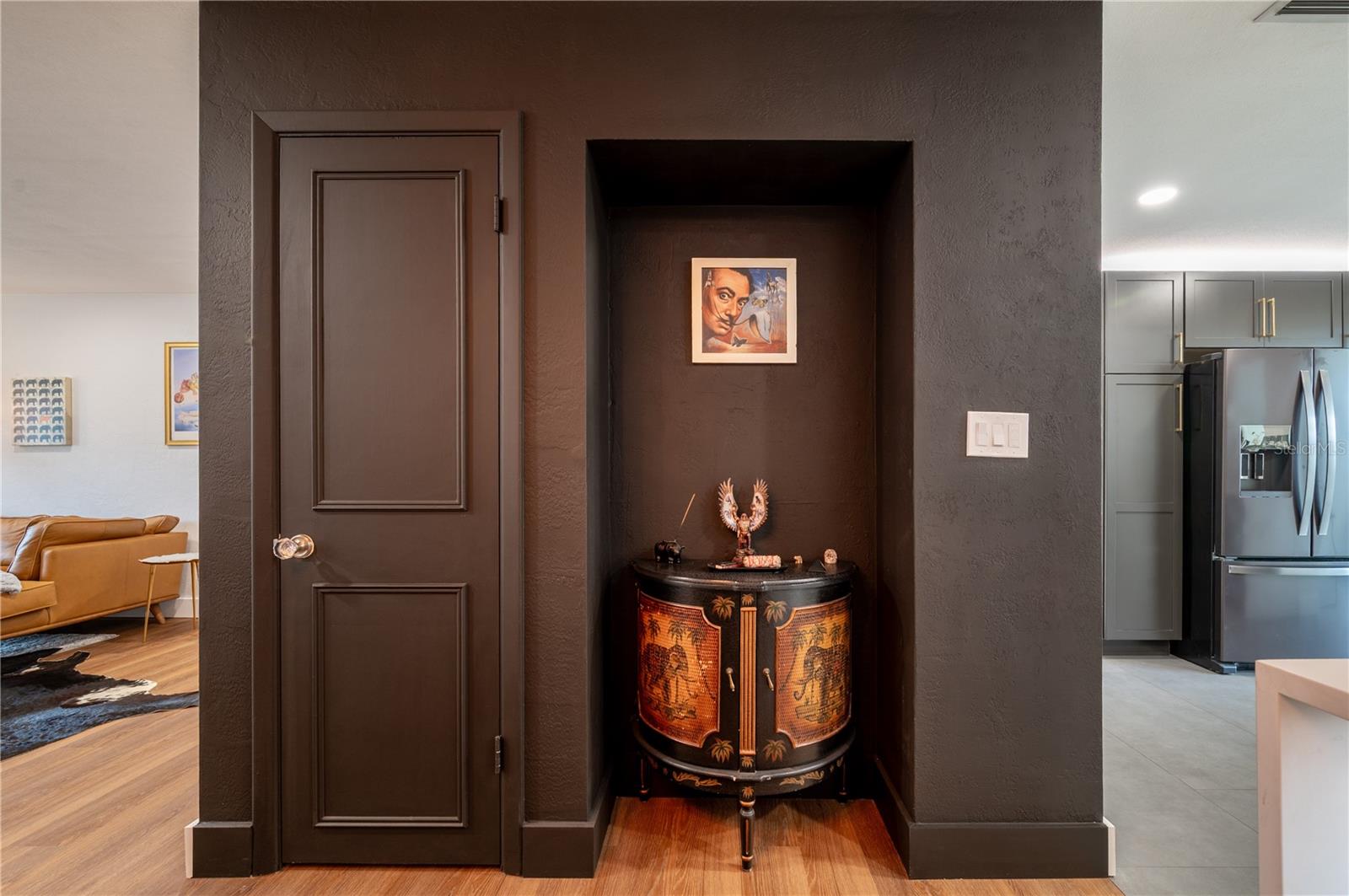 EDEN ISLE CONDO OF ST PETERSBURG - Residential