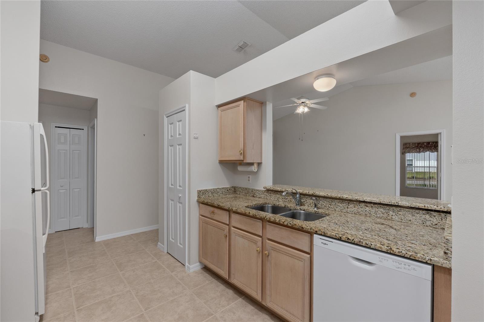 PLANTATION AT LEESBURG MAGNOLIA POINT - Residential
