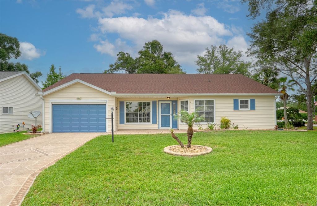 Photo of 5319 Tangelo Street, Leesburg, FL 34748 (MLS # O6408306)