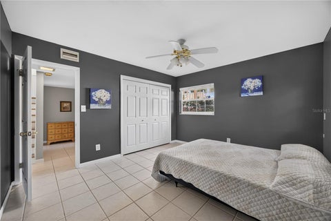 Tiny photo for 537 SE 19th Street, Ocala, FL 34471 (MLS # OM734644)