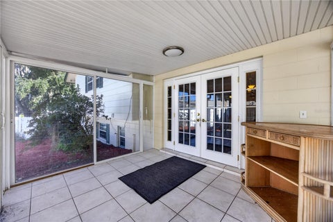 Tiny photo for 537 SE 19th Street, Ocala, FL 34471 (MLS # OM734644)