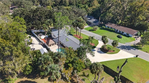 Tiny photo for 537 SE 19th Street, Ocala, FL 34471 (MLS # OM734644)