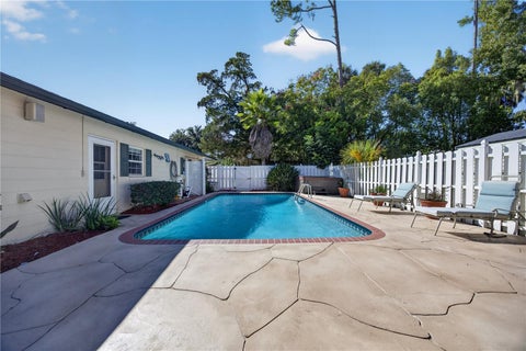 Tiny photo for 537 SE 19th Street, Ocala, FL 34471 (MLS # OM734644)