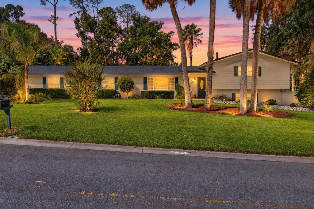 Photo of 537 SE 19th Street, Ocala, FL 34471 (MLS # OM734644)