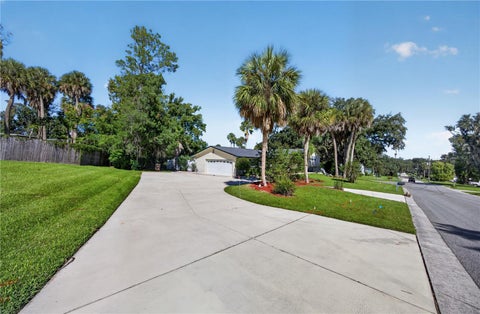 Tiny photo for 537 SE 19th Street, Ocala, FL 34471 (MLS # OM734644)