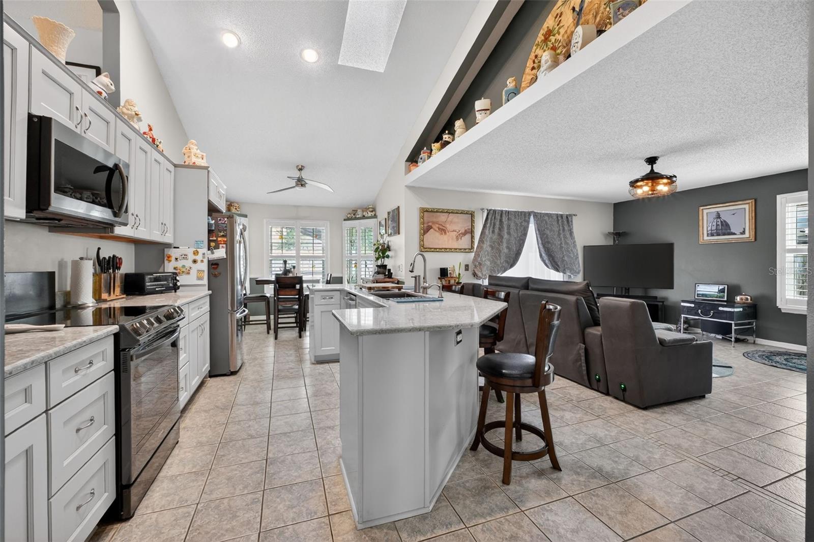 DELTONA LAKES UNIT 66 - Residential