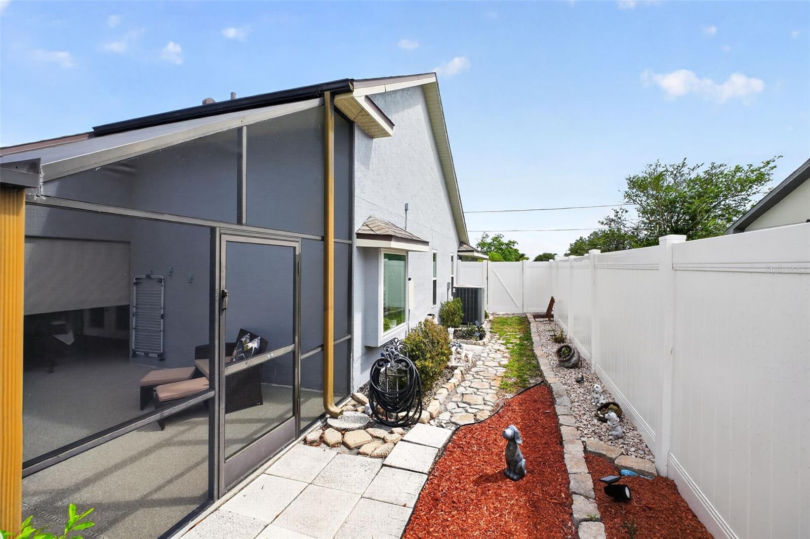 DELTONA LAKES UNIT 66 - Residential