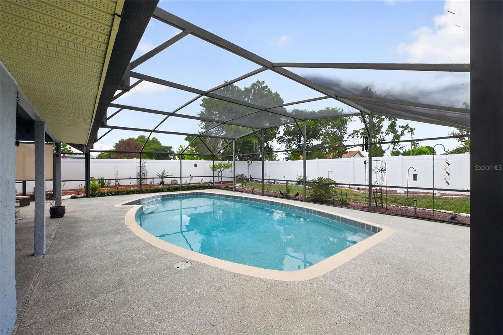 DELTONA LAKES UNIT 66 - Residential