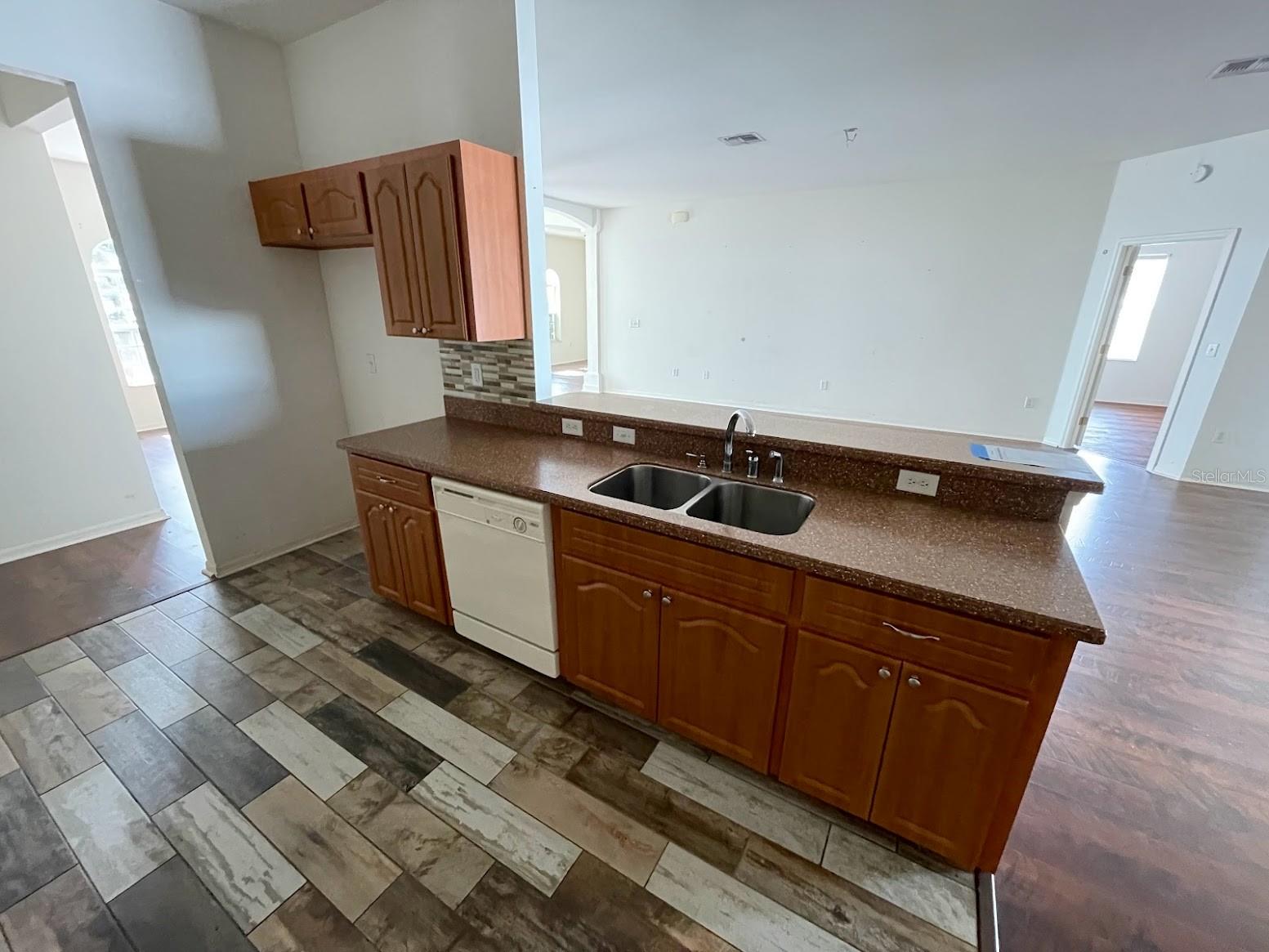 PEBBLEBROOKE ESTATES - Residential