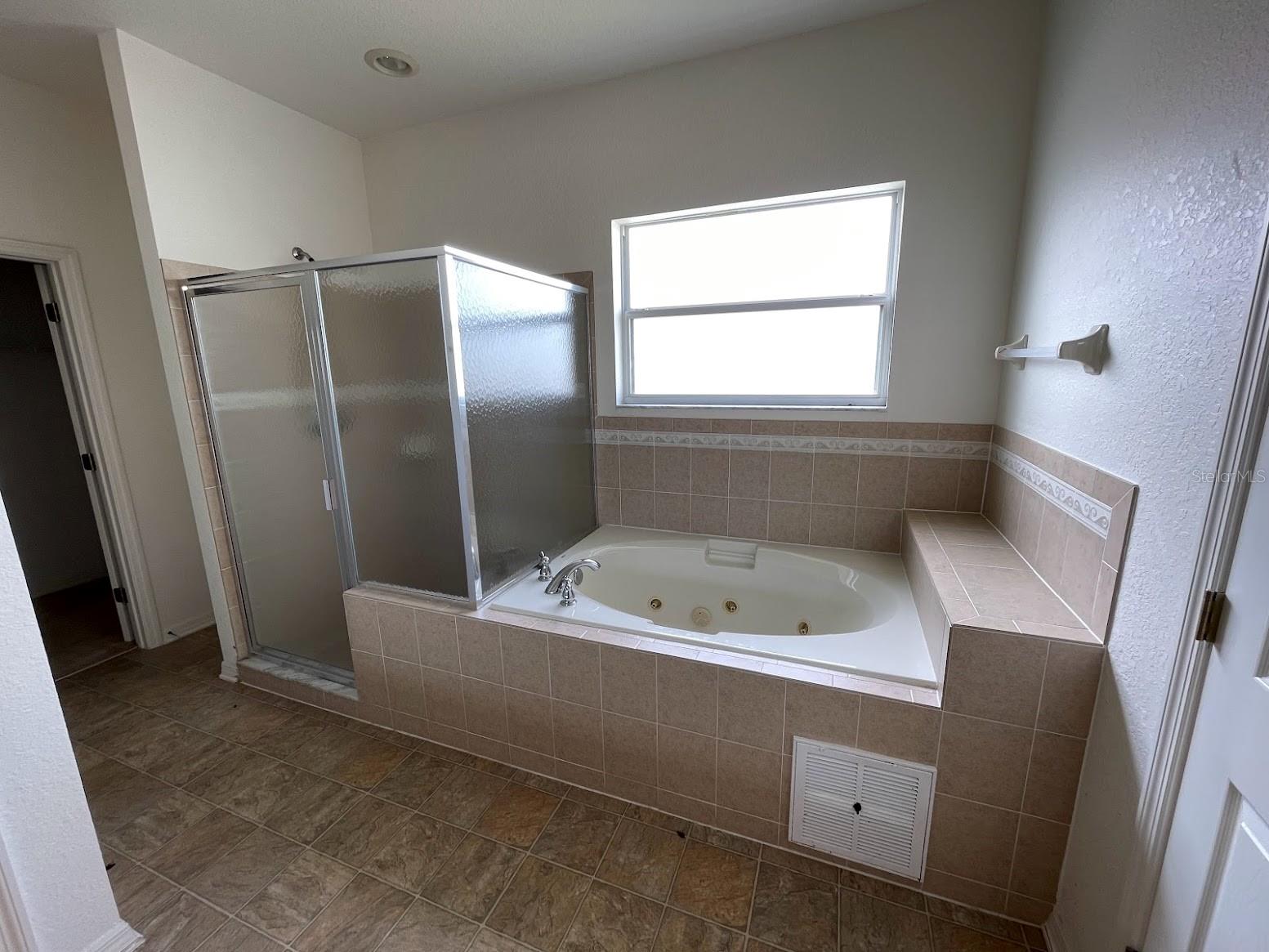 PEBBLEBROOKE ESTATES - Residential