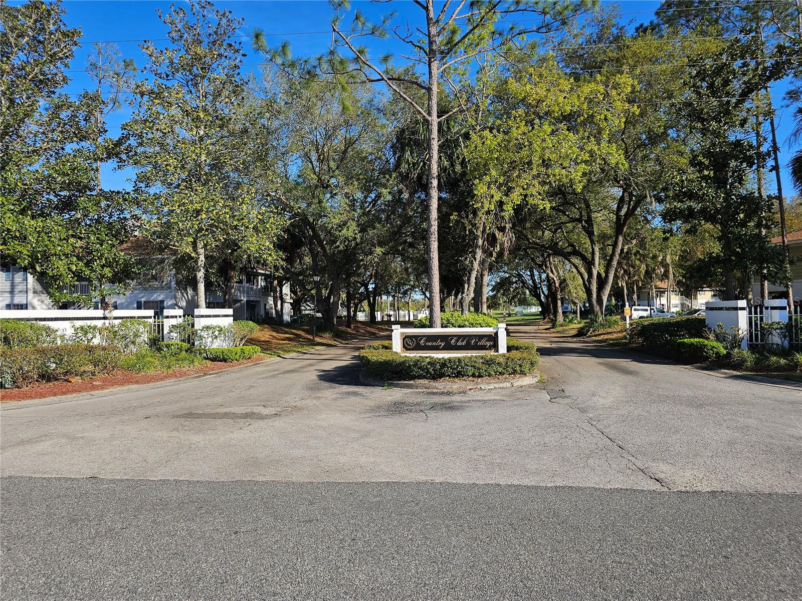 SIVER SPGS SHORES UN 40 - Residential