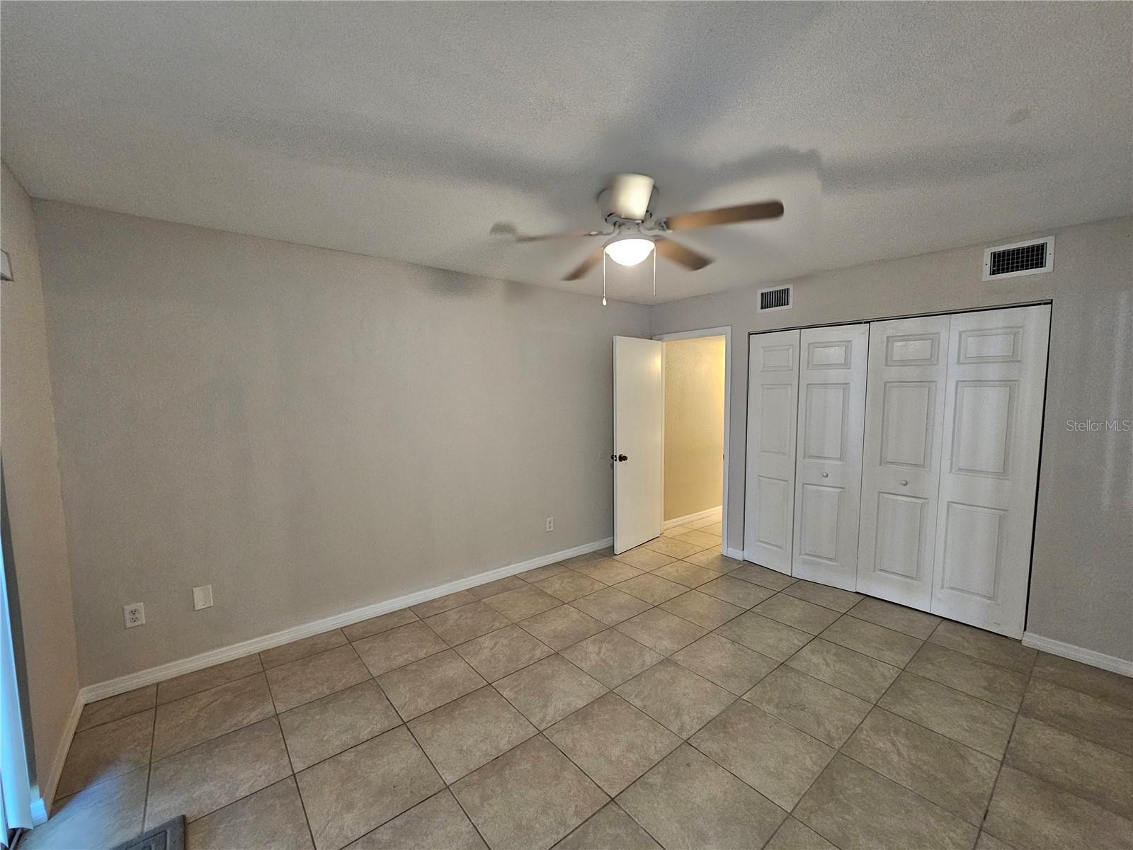 SIVER SPGS SHORES UN 40 - Residential