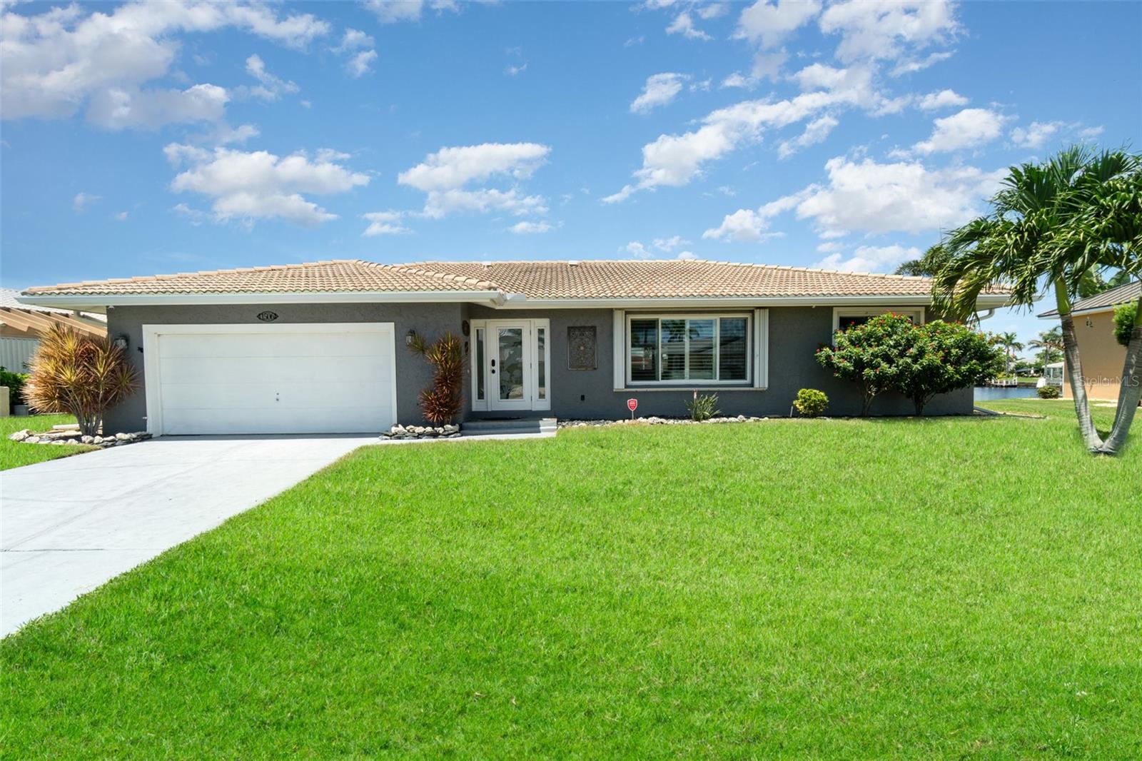 PUNTA GORDA ISLES SEC 14 - Residential