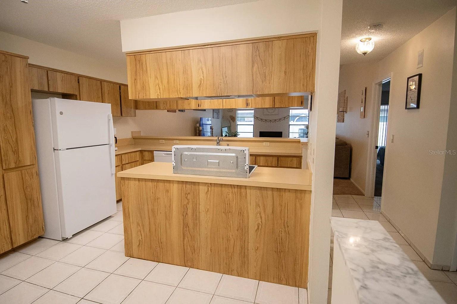 BAYSIDE MEADOWS SEC - Residential Lease