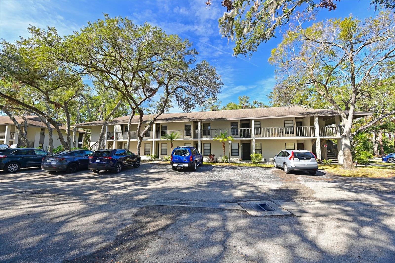 3011 QUAIL HOLLOW 3011