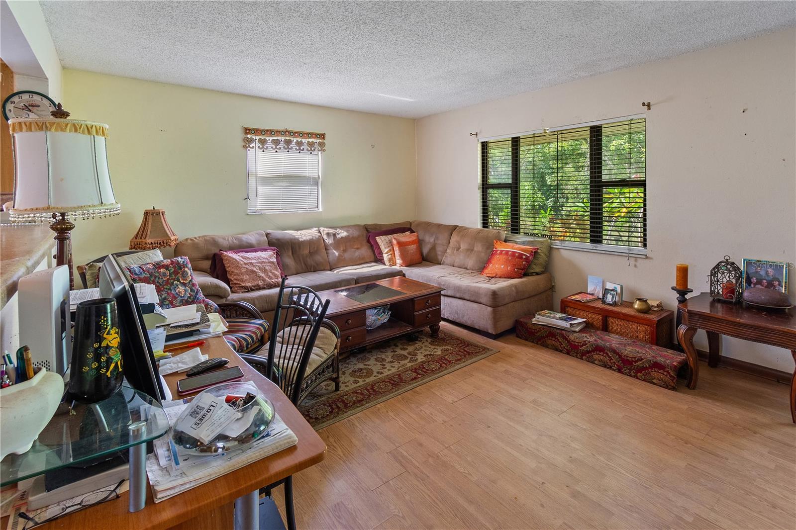 1360 COLLANY LANE