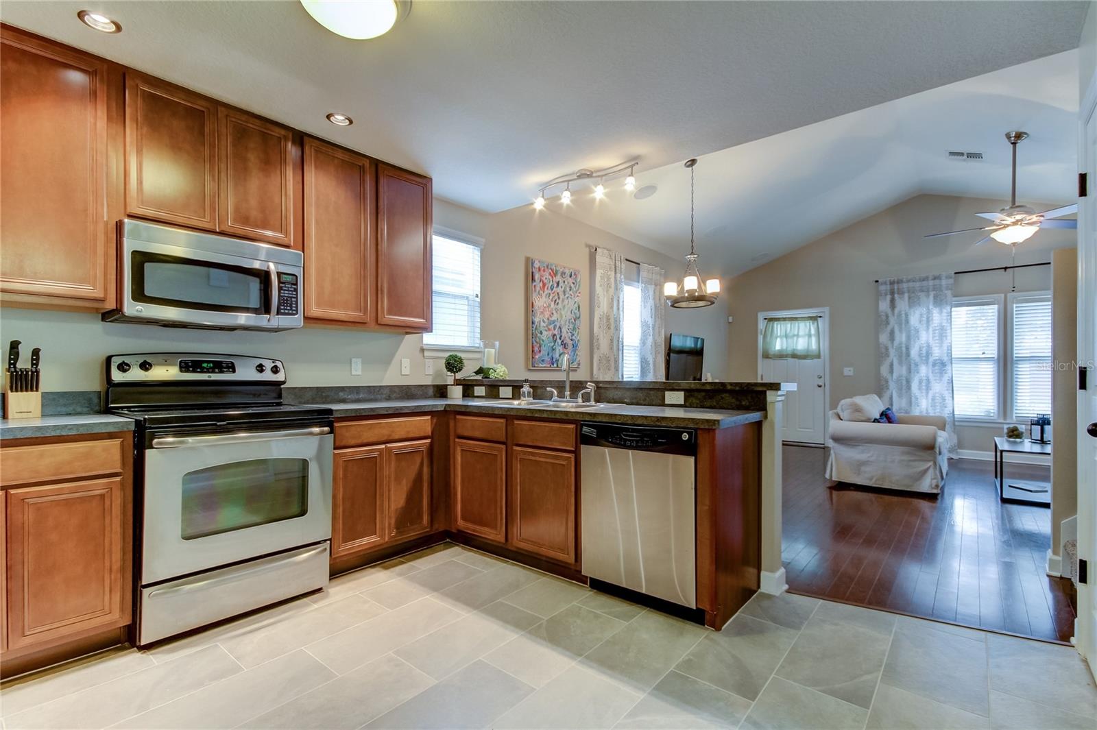 MAC FARLANES REV MAP OF ADD - Residential Lease