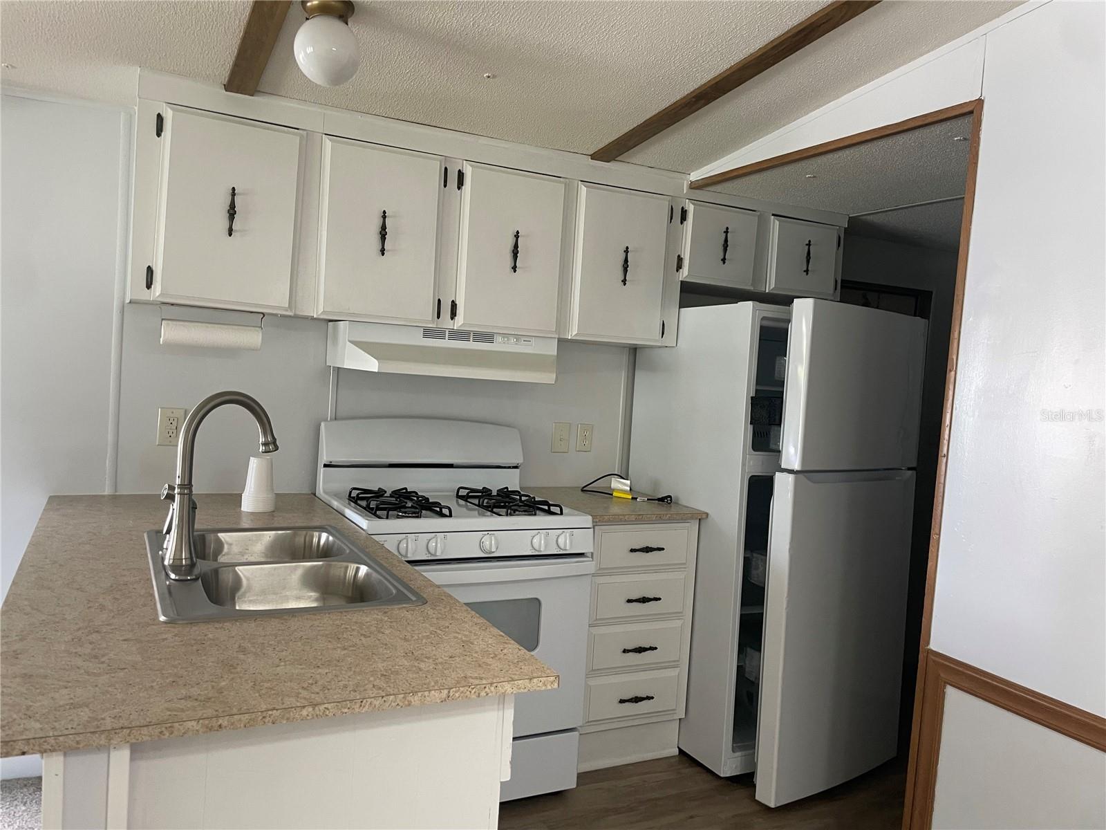 WEST VIEW RIDGE RESORTS INC - Residential