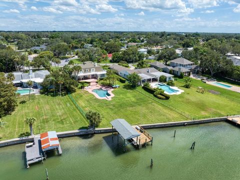 A home in LARGO